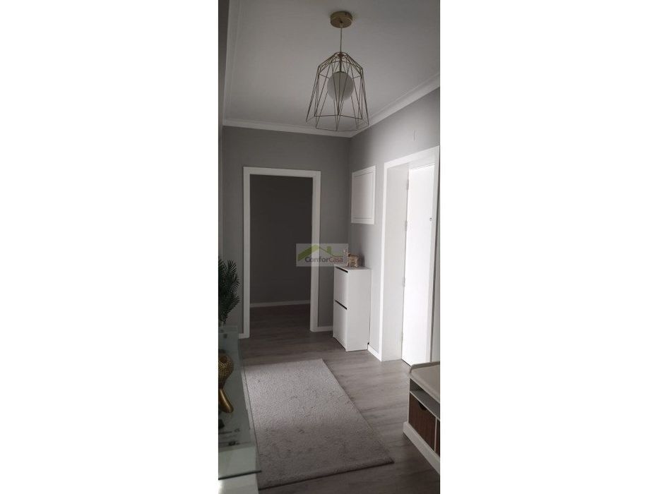 T3 com Cozinha Equipada e Roupeiros Embutidos em Braga