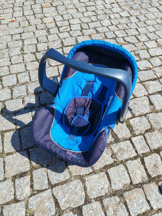 Carrinho de bebé 2 em 1