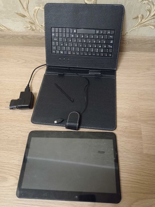 Планшет Lenovo S6000T б/у