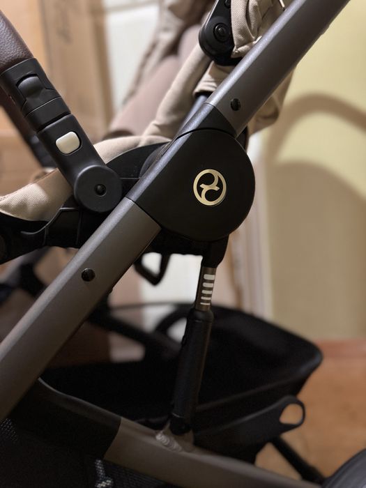 Cybex Balios S Lux 2в1 2025 рік, оновлена рама Beige