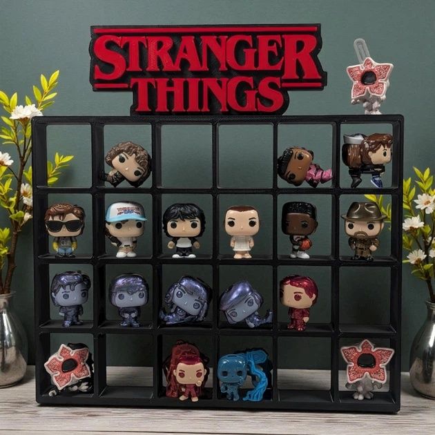 Półka Ekspozytor Stojak na Figurki Stranger Things Kinder Joy Seria Bardzo Dziwne Rzeczy Organizer Gablota na Kolekcję Prezent dla Fana Gadżet Figurka