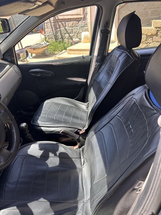 Fiat Punto económico e pronto a andar