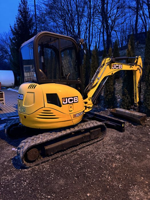 Надання послуг міні-екскаватора JCB 8030