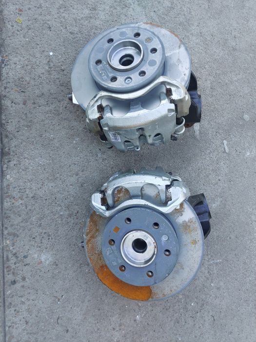 NOWE oryginalne tarcze hamulcowe przod Mercedes Sprinter 910