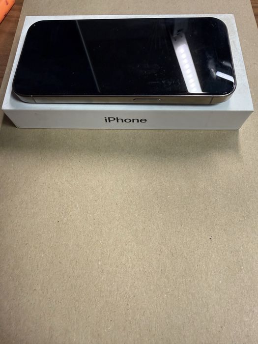 Iphon 15 PRO z 2024