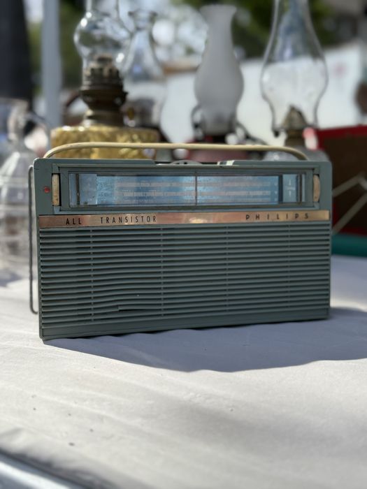 Radio antigo - vintage - decoraçao
