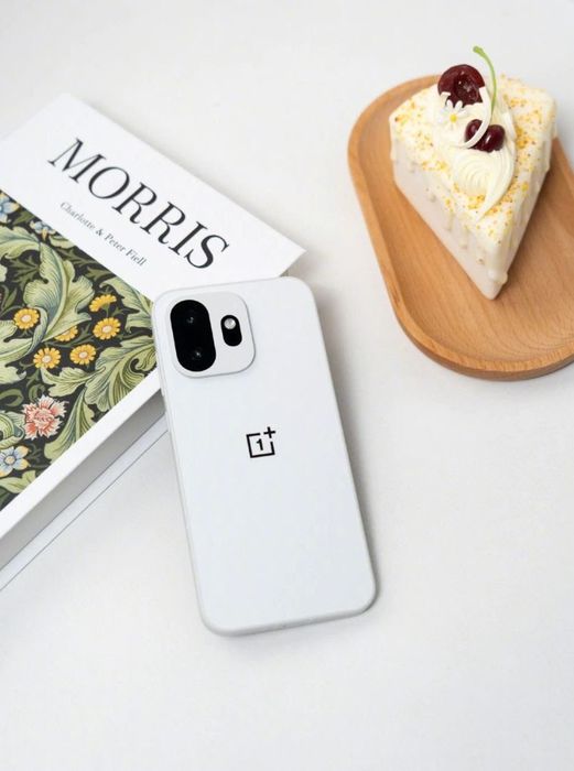 OnePlus 15t 12/256gb white