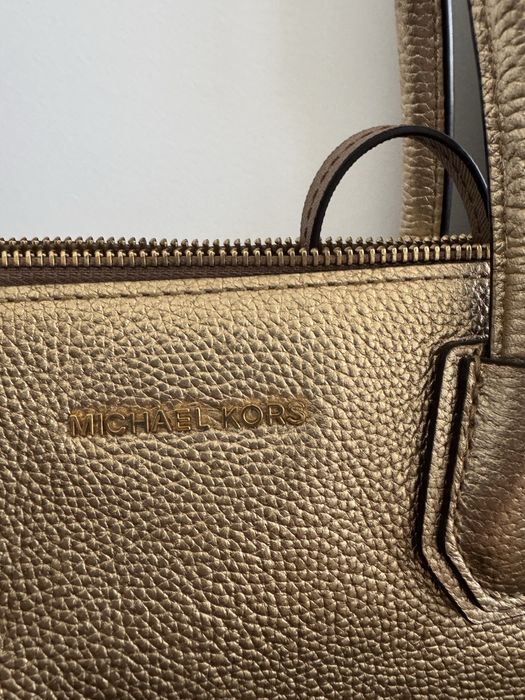 Michael Kors Mala Original em Pele Dourada – Alça Tiracolo