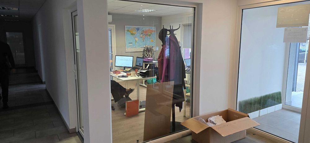 Okna i drzwi plastiki