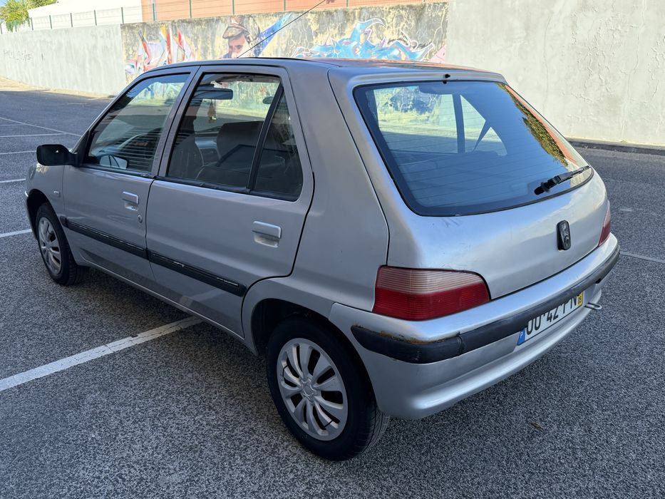 Peugeot 106