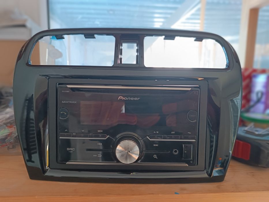 Radioodtwarzacz samochodowy Pioneer FH-X730BT MIXTRAX