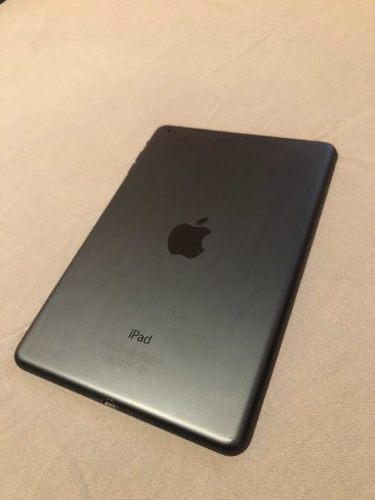 Sprzedam iPad – stan idealny + etui antywandalowe GRATIS