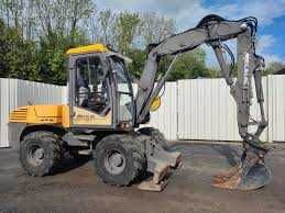 Koparka kołowa/gąsienicowa wynajem – Szybkie terminy.