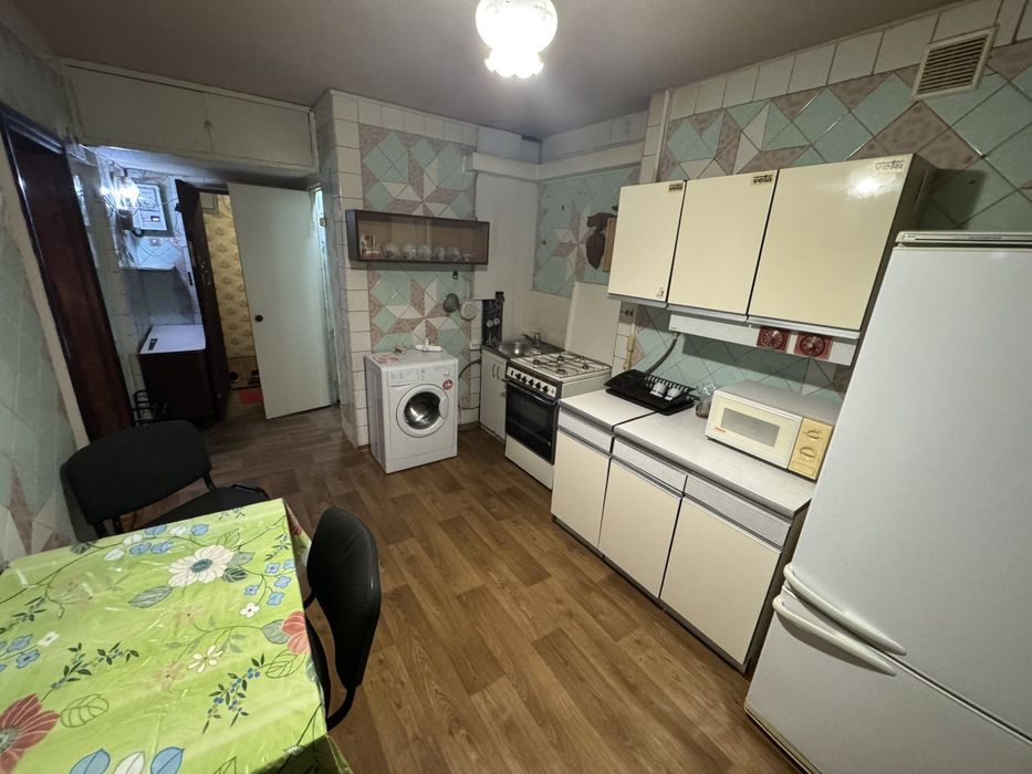 Здам 1 к пр. Слобожанський,1 початок