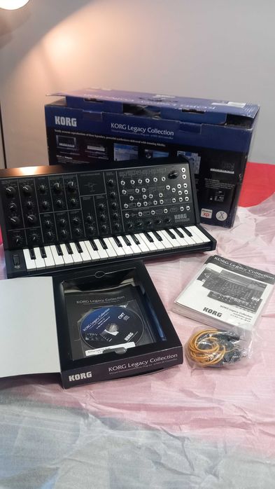 Korg Legacy Collection com controlador MS-20. Estado = MINT!!!