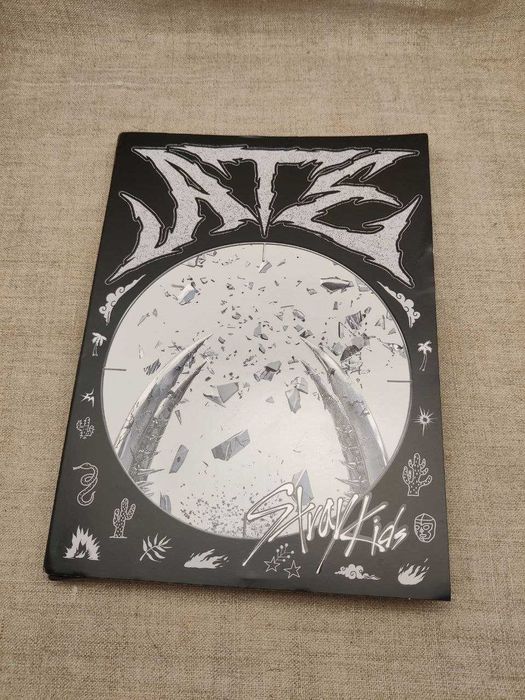 Альбом ATE StrayKids 2024