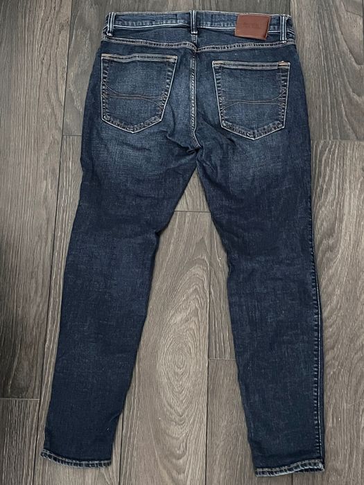 Holirster jeans