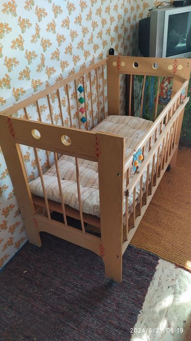 Детская кровать.