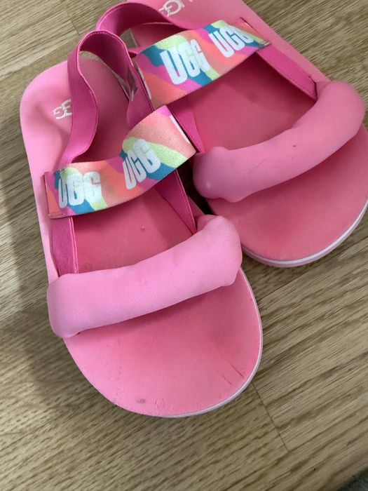 Босоніжки тапки ugg