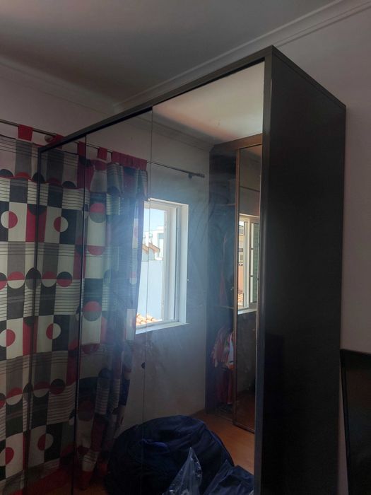 Guarda Fato com 3 portas com espelho
