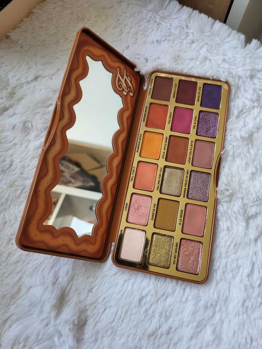 Pumpkin Spice paleta Too Faced