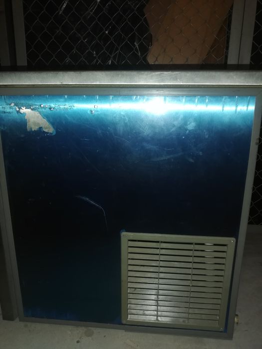Kostkarka Whirlpool