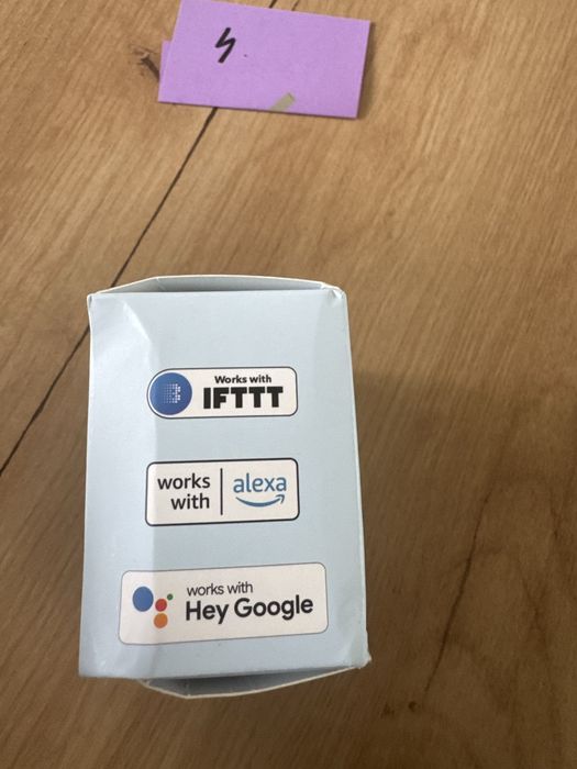 inteligentny, uniwersalny pilot na podczerwień BroadLink RM4 Mini.