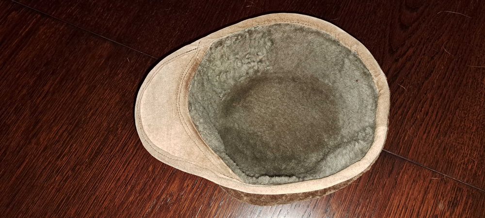 Czapka ze skóry naturalnej