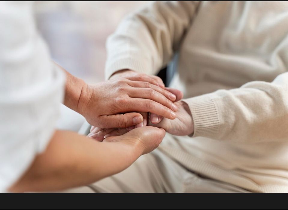 Шукаємо Доглядальницю  за літньою лежачою жінкою