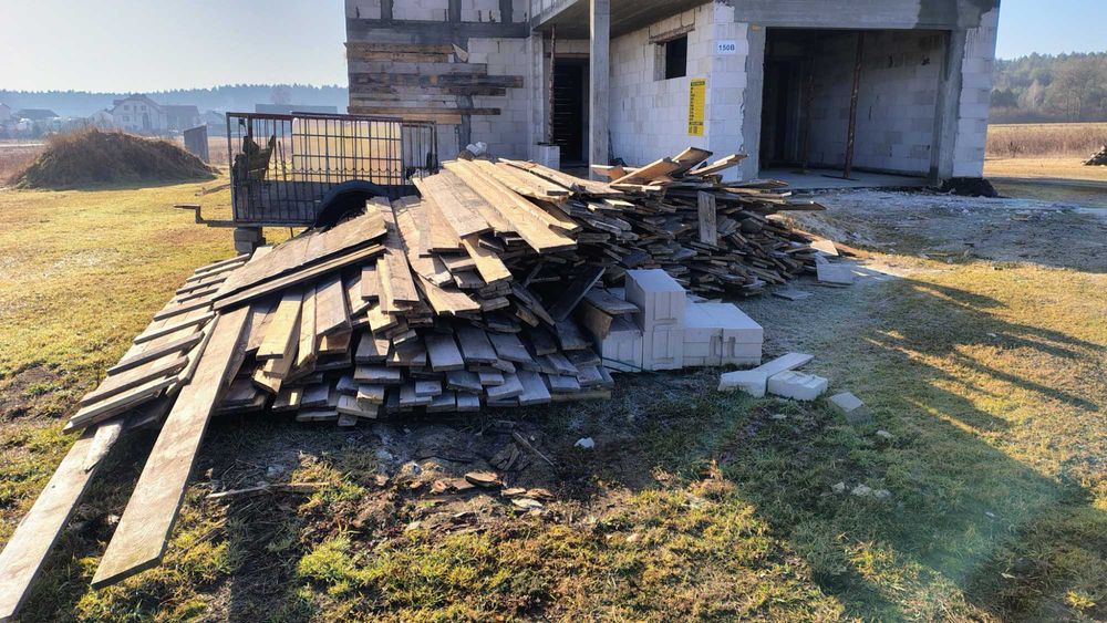 Sprzedam deski po budowie domu. Raz użyte