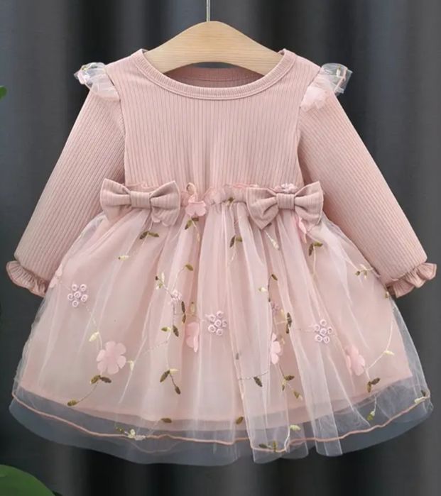 Сукня дитяча з довгими рукавами