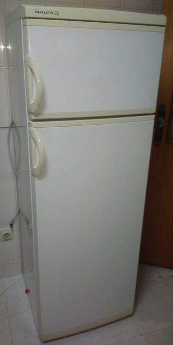 ALUGUER - Frigorífico duas portas