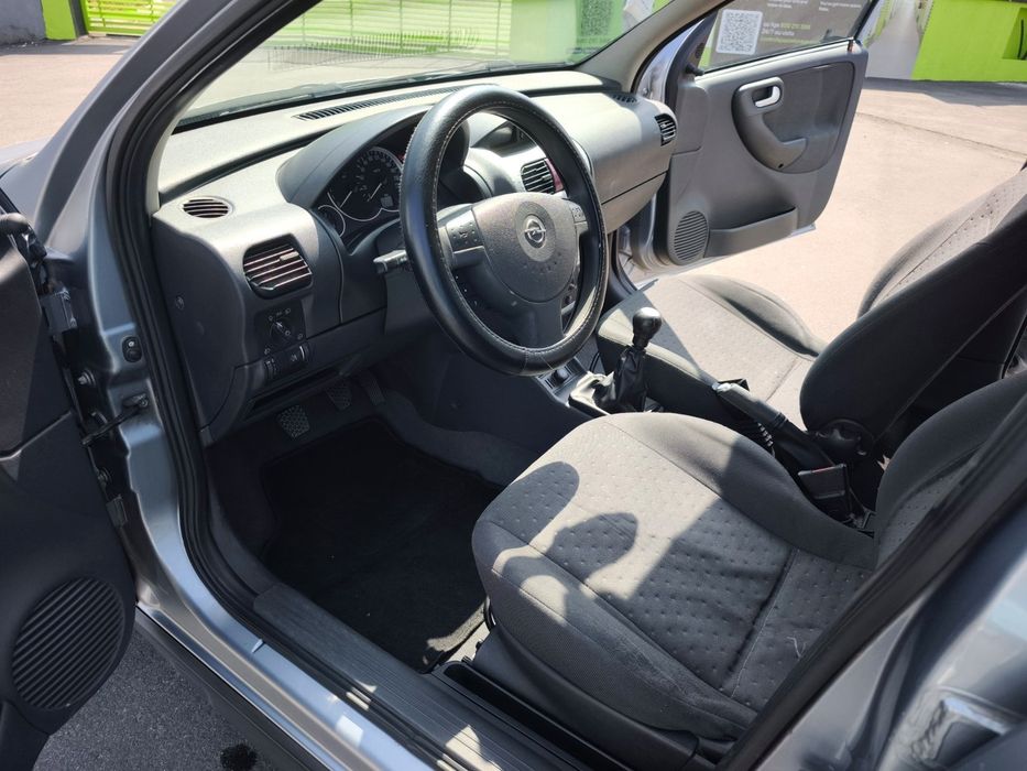 Opel Corsa C 1.2 Gasolina | 2004 | 150.000 km