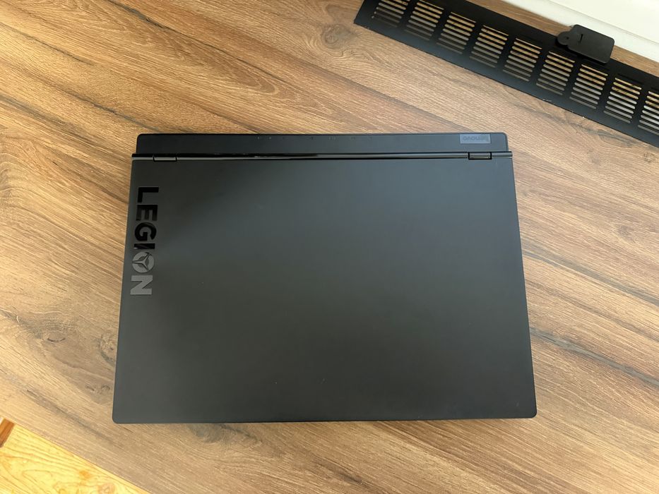 Lenovo Legion i5-8300H RAM 16gb Gtx 1050 Ti Windows 11