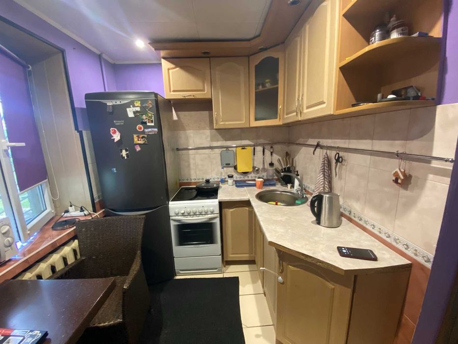 Продам 2к кв, вул. Олекси Тихого, метро Шулявська!