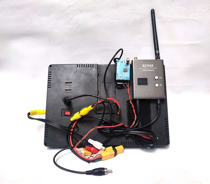 Монитор IPS HD с FPV приемниками 1.2 и 5.8ГГц