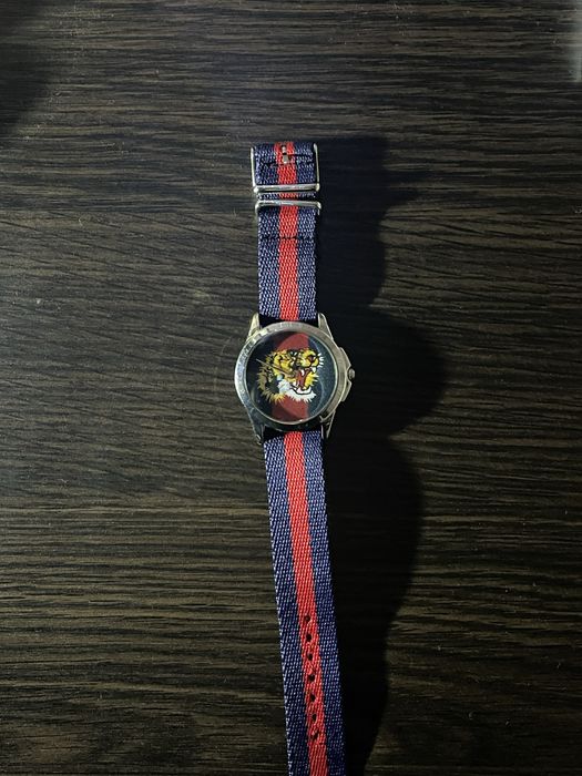 часы gucci tiger