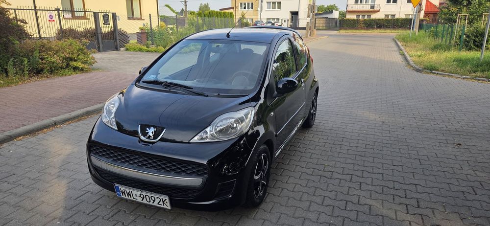 Peugeot 107 Peugeot 107 2011rok Klimatyzacja Salon Polska