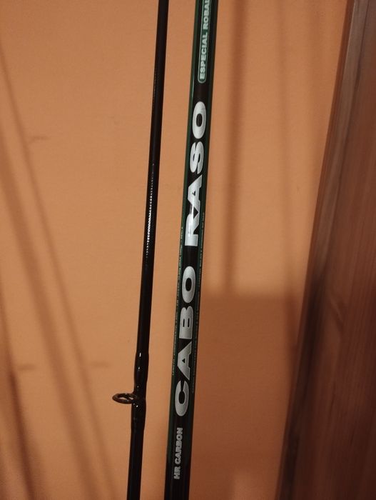 Vendo cana de pesca nova cabo raso