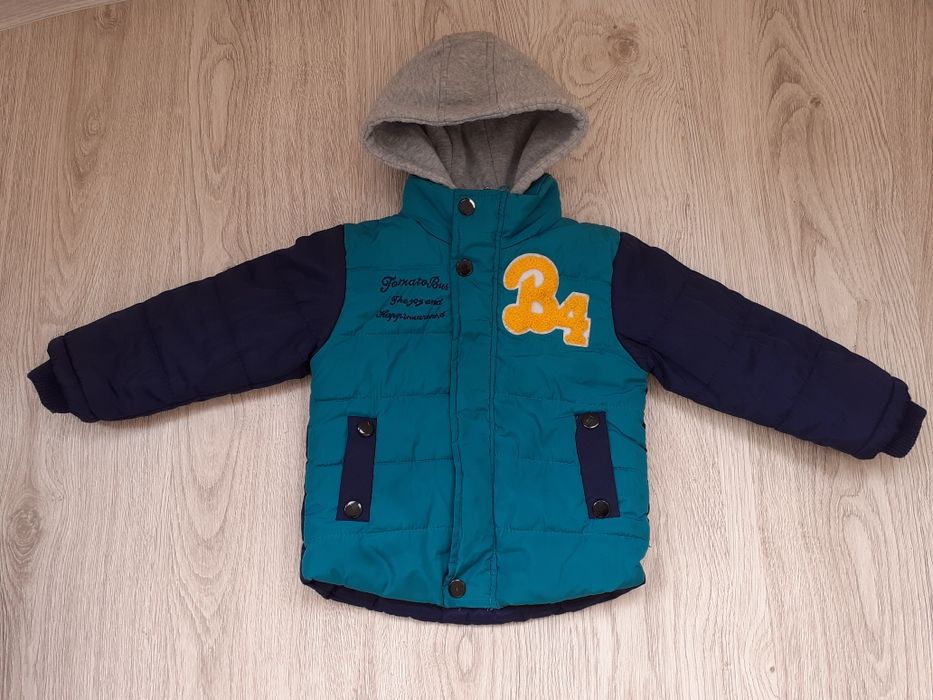 Курточка на осінь, весну