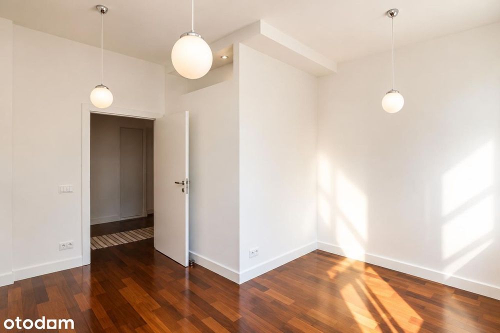 | 3 pokoje | 104 m²| Balkon z widokiem na park |