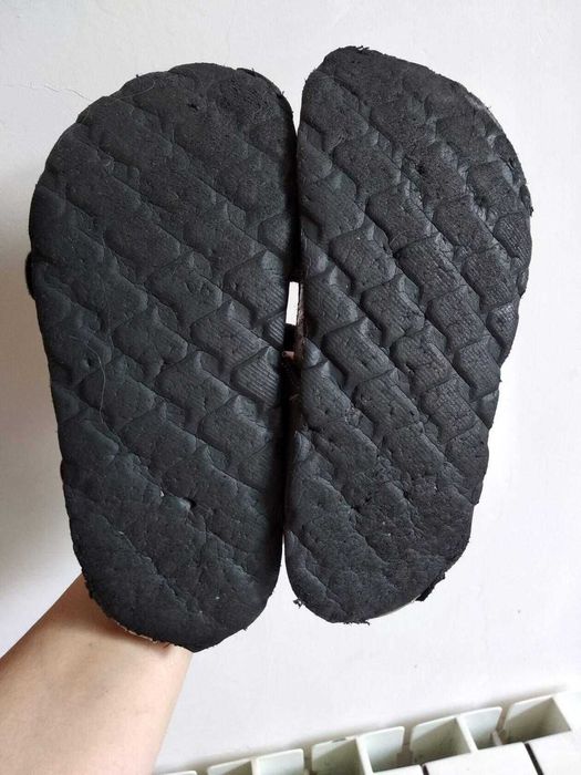 Зручні шкіряні сандалі - босоніжки Bobbi Shoes. розмір 29.