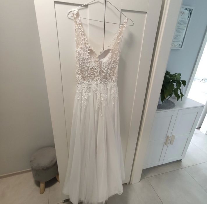 Elegancka suknia ślubna S
