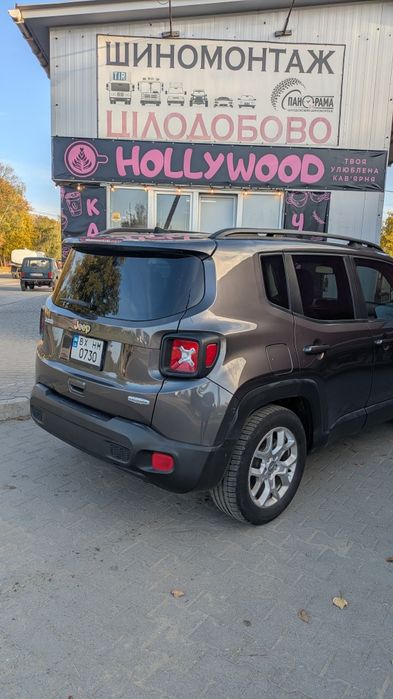 Продам надійну машину Jeep Renegade 2018