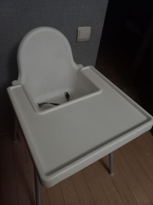 Крісло ікеа IKEA
Є 2 шт, з ремінцями і без них
В користуванні були 2ро