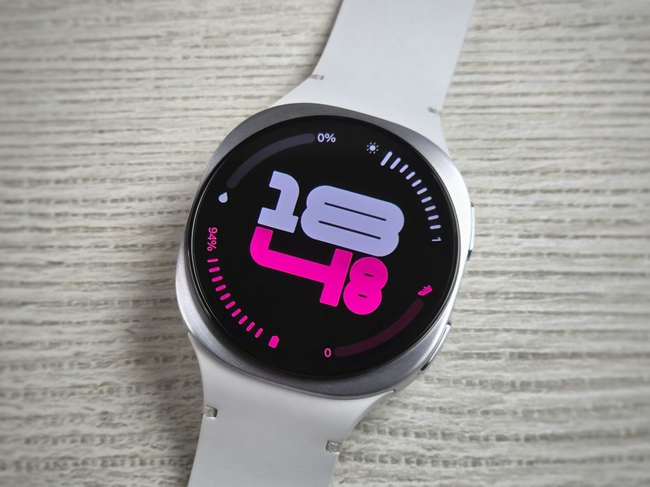 Смарт-годинник Samsung Galaxy Watch8 40mm LTE Silver (SM-L325U)