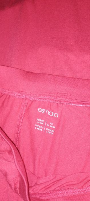 Продаю юбку Esmara