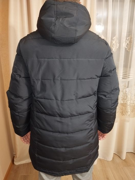 Чоловіча зимова куртка