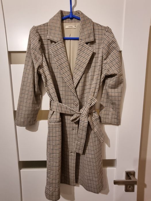 Sukienka o kroju marynarki 36 Reserved