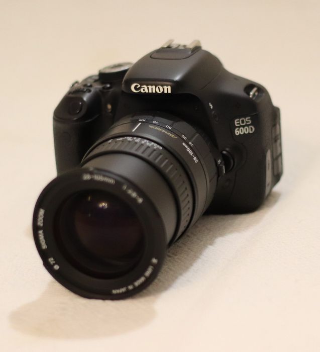 Câmera Canon 600D +lente Sigma 2.8 /28-105+Bolsa+64gb